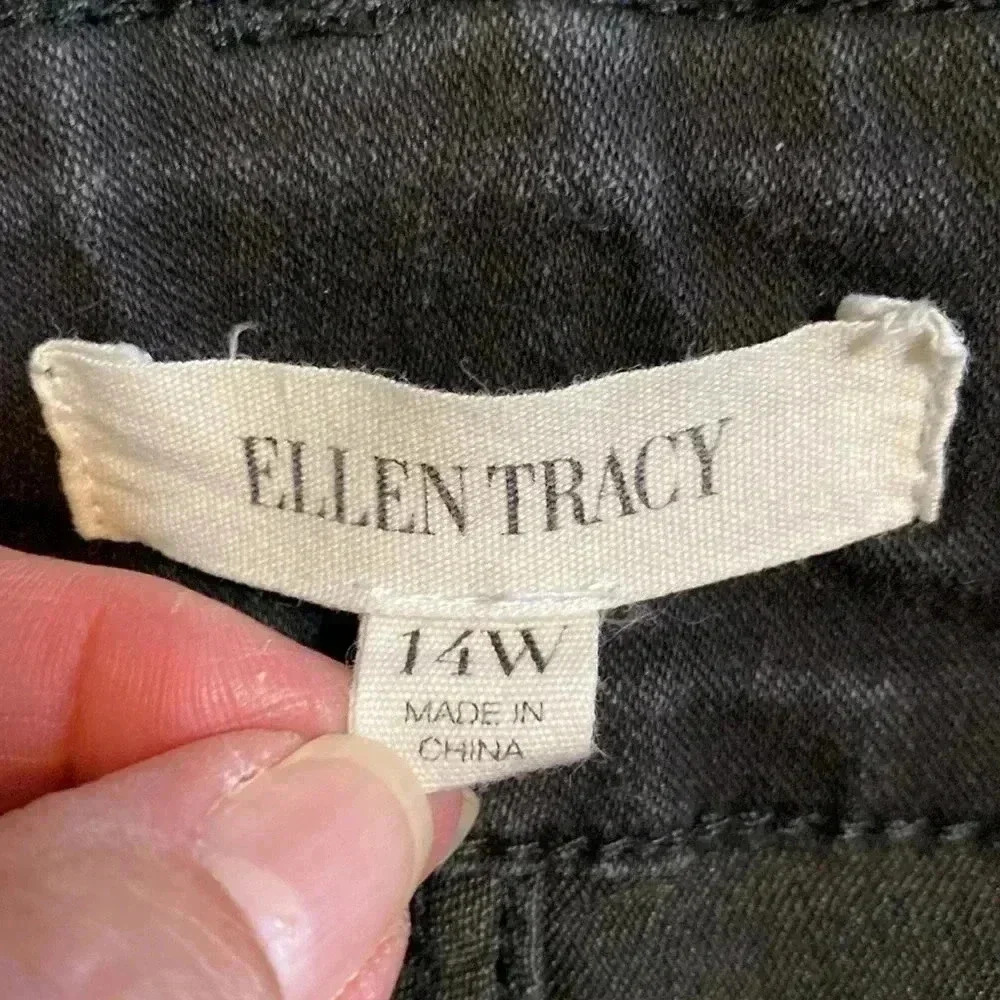 Ellen Tracy Cora Black Stretch Skinny Jeans in Plus Size 14W. - Picture 9 of 12